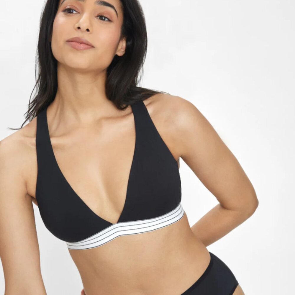 NWT Lively The Cross Back Bralette, Jet Black, L